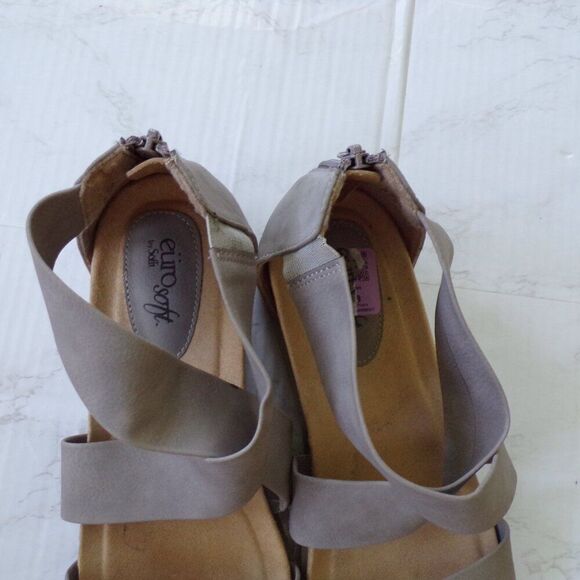 Euro soft gray platform Sport sandals 10 - Picture 4 of 10